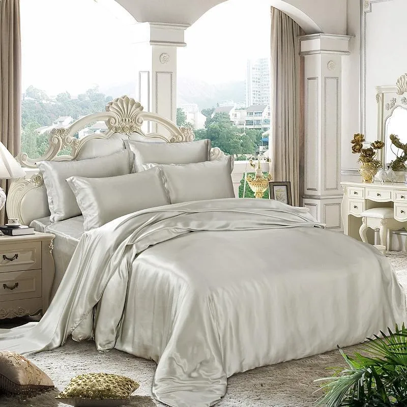 25 Momme Seamless Pure Mulberry Silk Duvet Cover