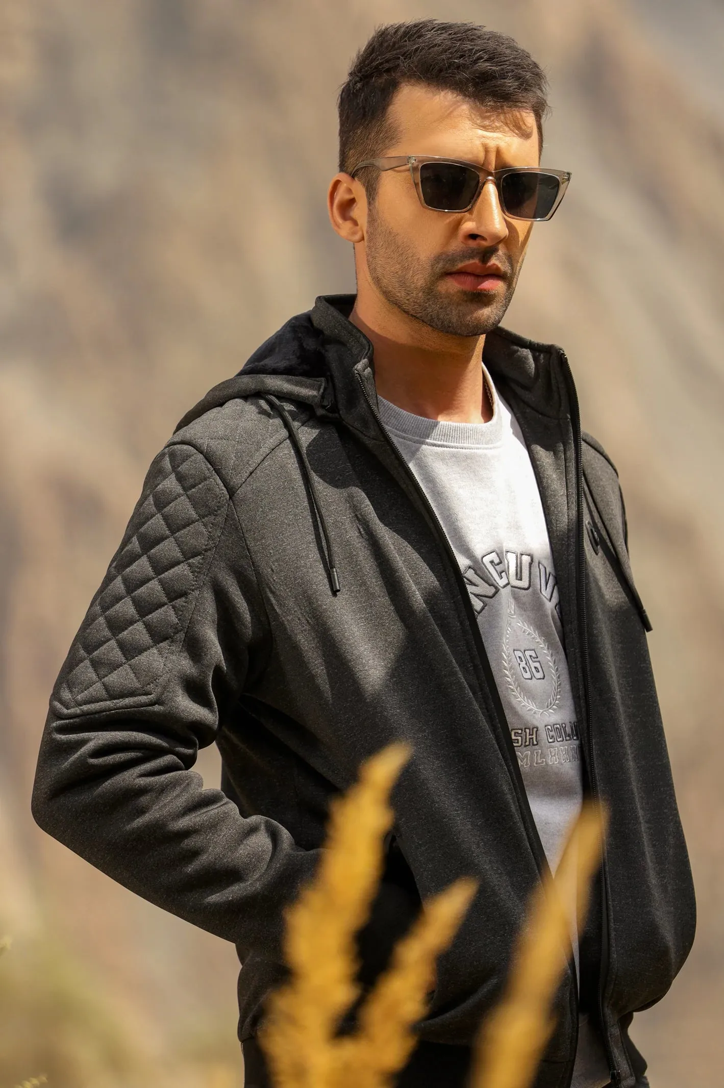 Casual Grey Hoodie for Men's