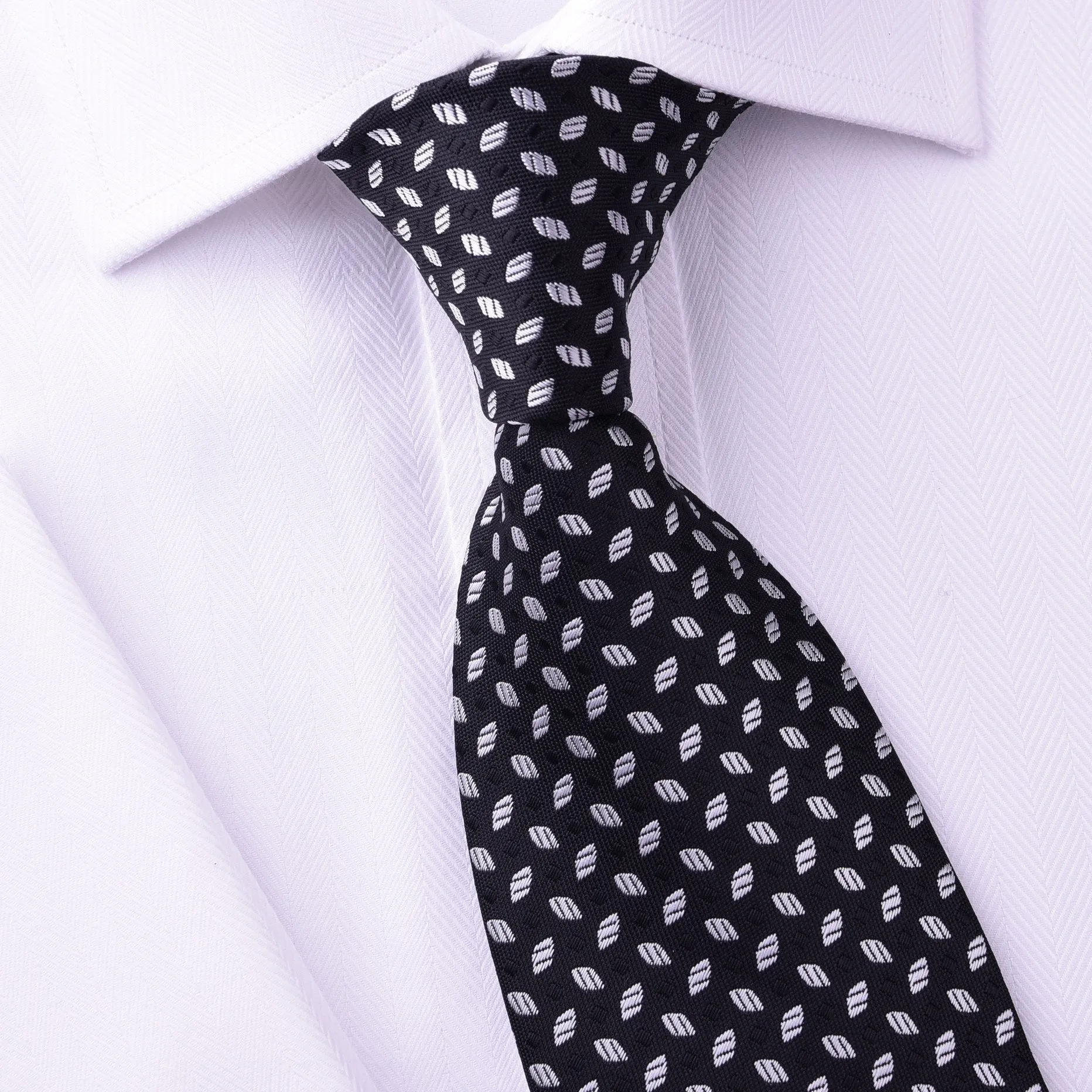 Silver Almond Football Luxury Designer Black Stylish Regular Woven Tie 8cm