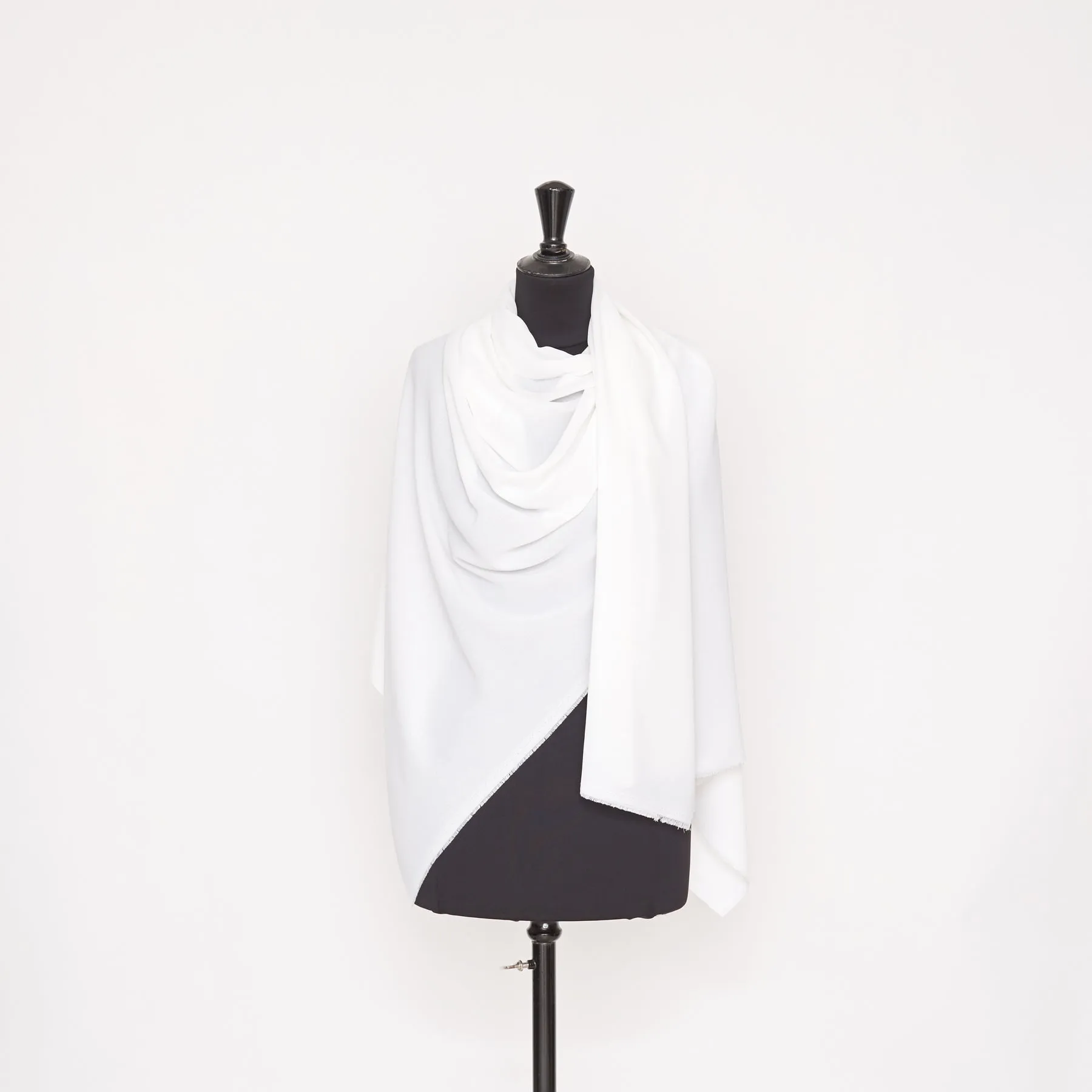 T22A01097 | Light Crepe