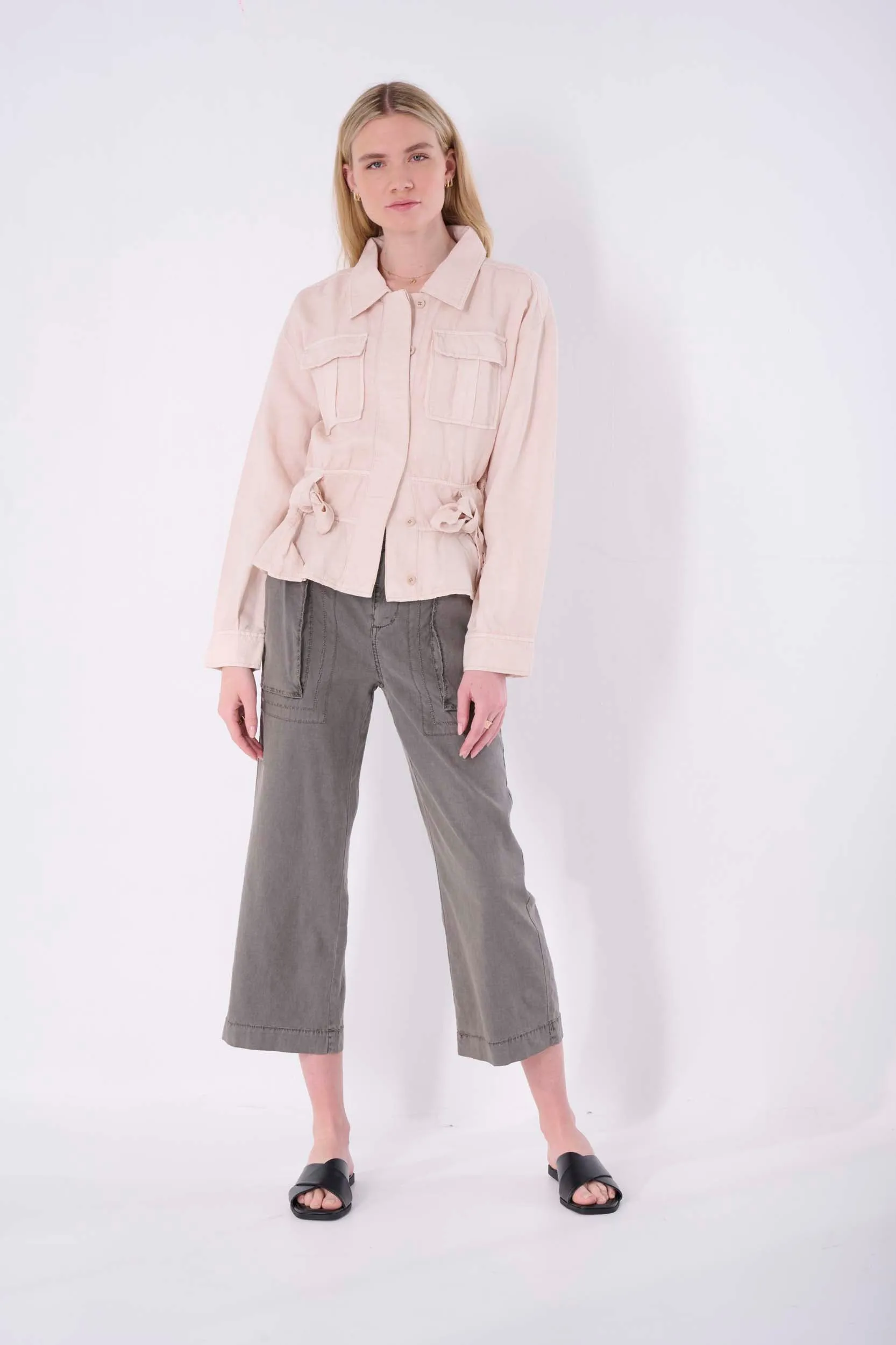 Tori Solid Crop Wide Pant
