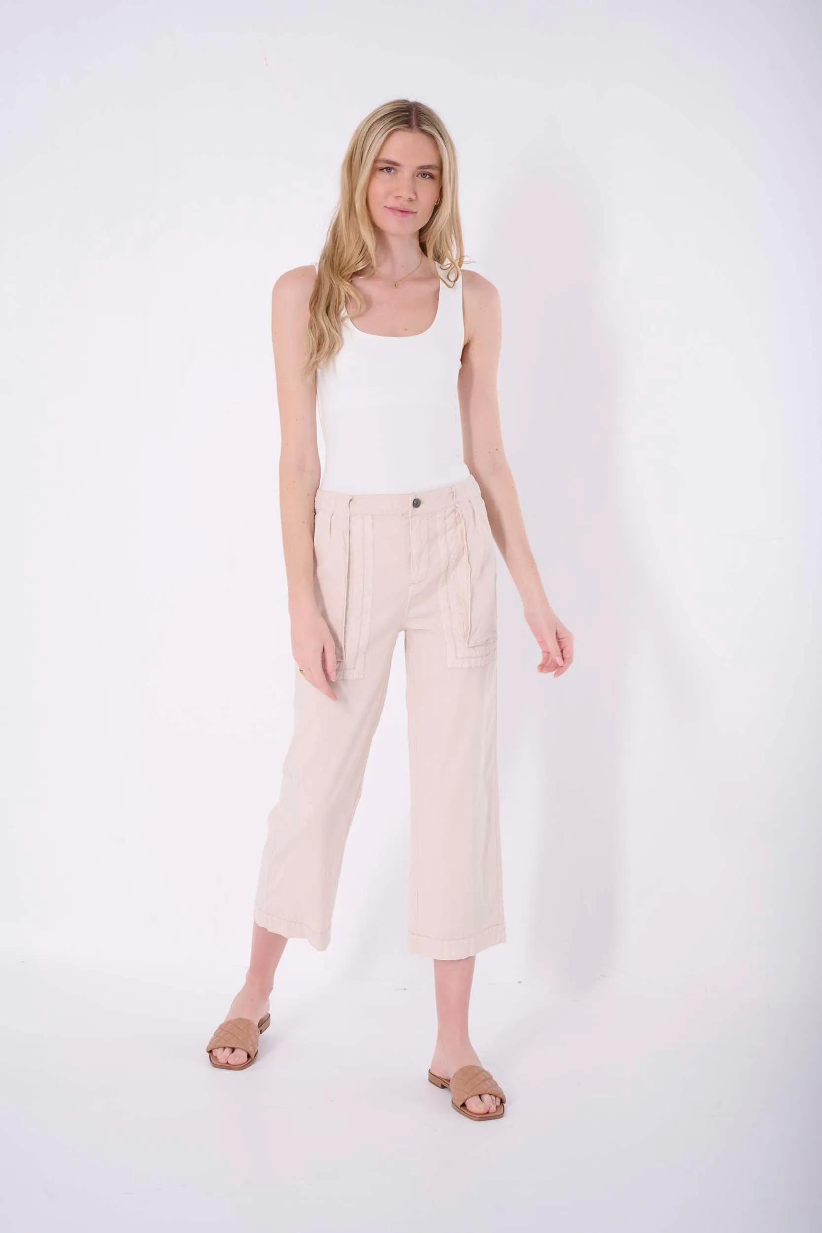 Tori Solid Crop Wide Pant