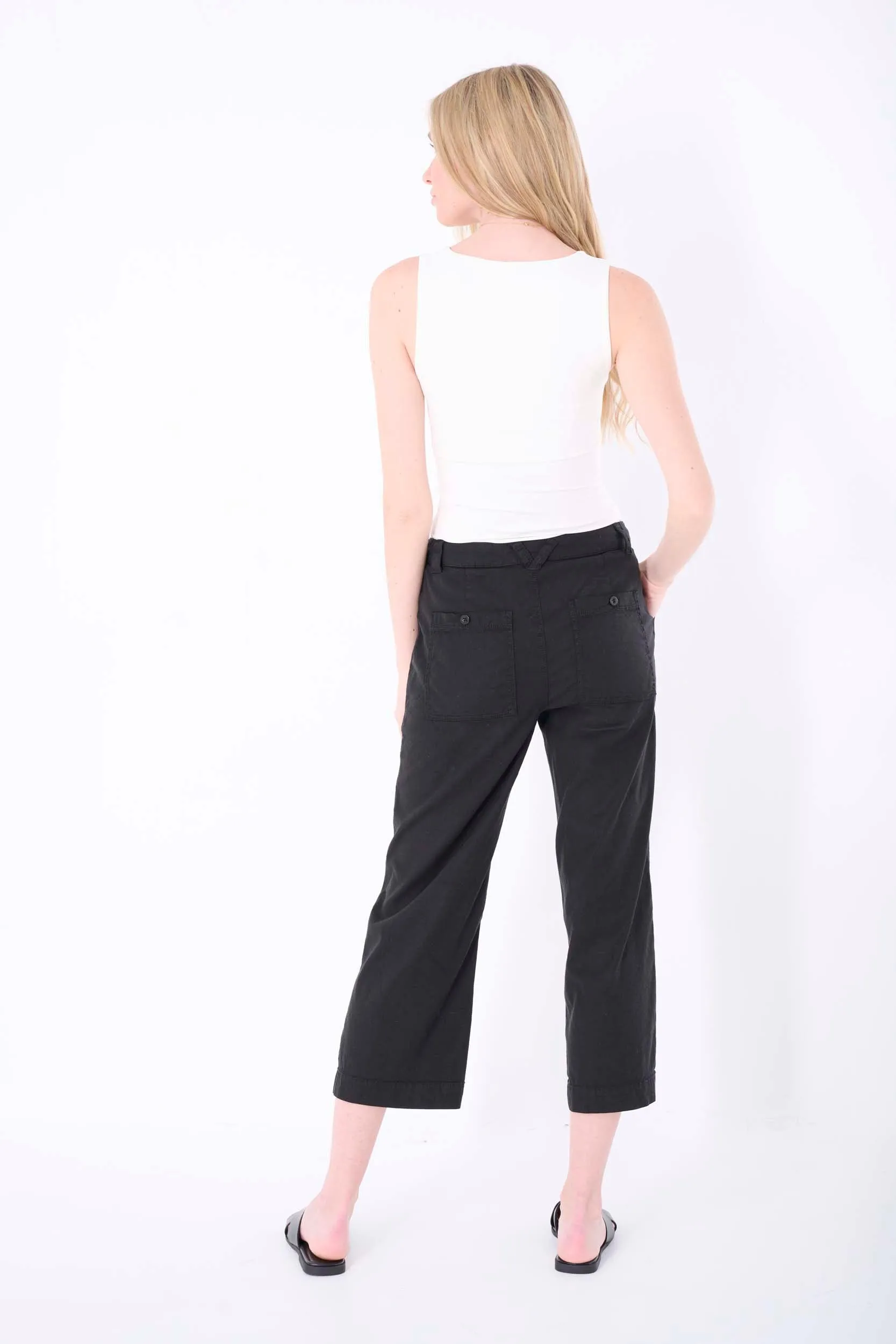 Tori Solid Crop Wide Pant