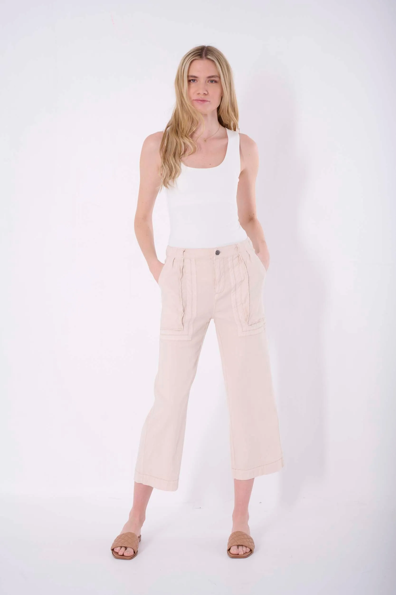 Tori Solid Crop Wide Pant