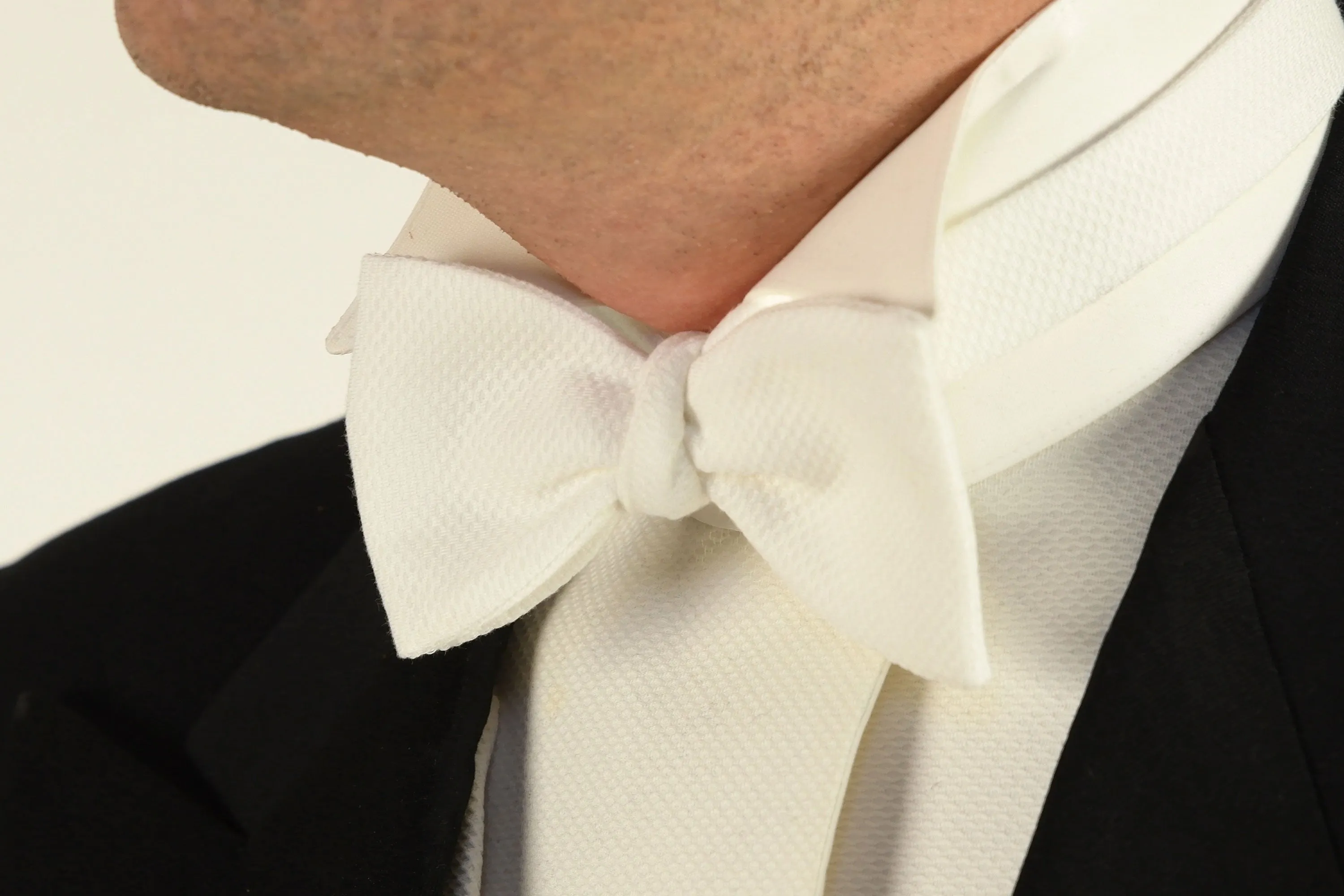 White Single End Marcella Pique Bow Tie