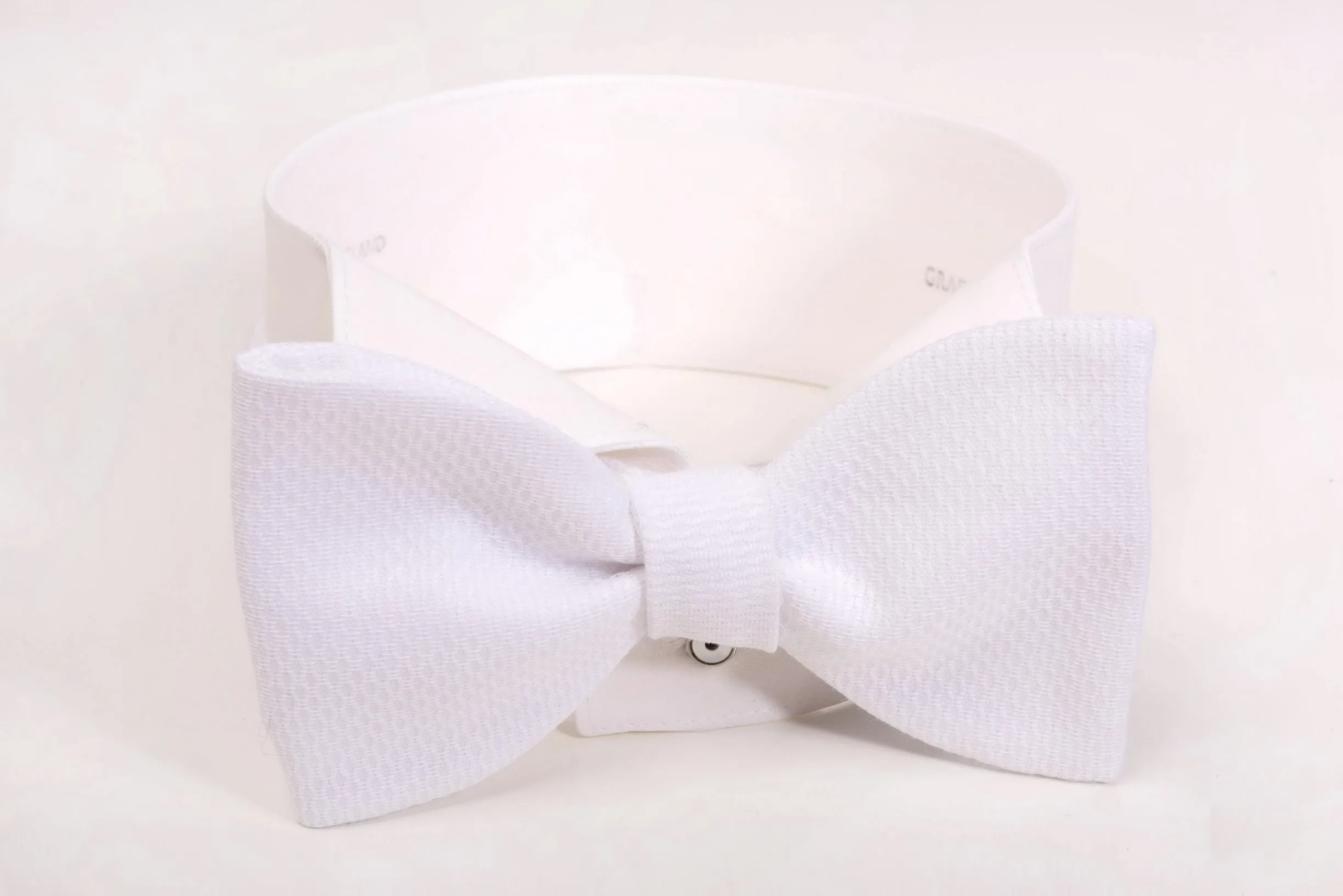 White Single End Marcella Pique Bow Tie
